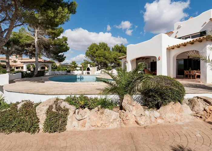 Gigantische Villa mit Meerblick, Panoramablick&Pool-Oase